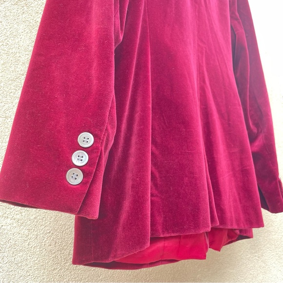 Talbots 🍷 Velour, Notch Collar, 3 button blazer in Cranberry Sz L/14 - Picture 6 of 8